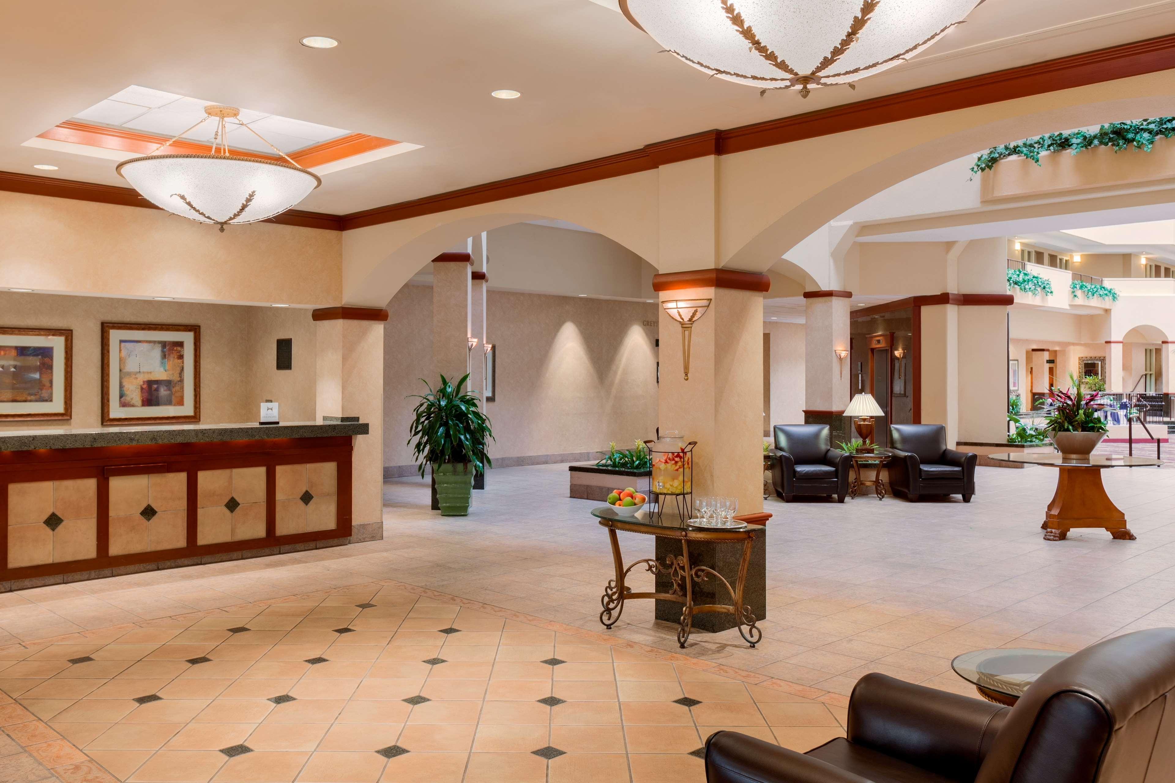 Embassy Suites By Hilton Columbia Greystone Bagian luar foto